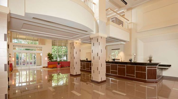 Hilton Grand Vacations Club Flamingo Lobby
