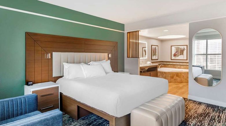 <b>Hilton Grand Vacations Club Flamingo Room</b>. Images powered by <a href="https://iceportal.shijigroup.com/" title="IcePortal" target="_blank">IcePortal</a>.