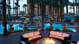 Hilton Grand Vacations on the Strip Exterior