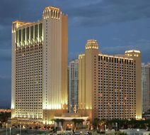 Hilton Grand Vacations on the Strip Exterior