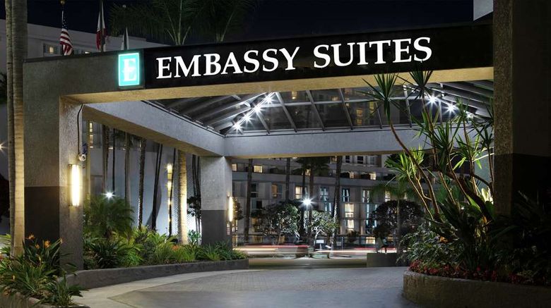 <b>Embassy Suites by Hilton LAX North Exterior</b>. Images powered by <a href="https://iceportal.shijigroup.com/" title="IcePortal" target="_blank">IcePortal</a>.
