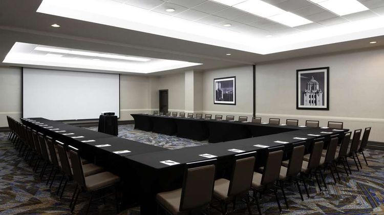 Embassy Suites by Hilton LAX North Meeting
