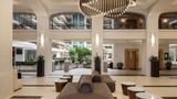 Embassy Suites Anaheim North Lobby