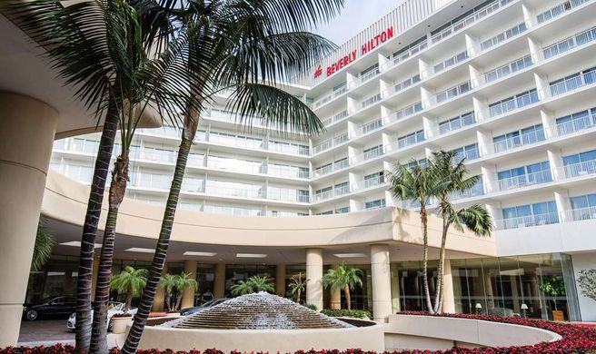 The Beverly Hilton Exterior