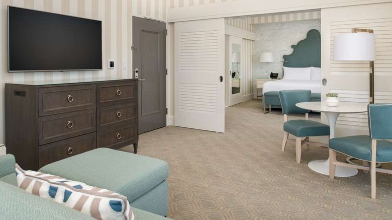 <b>The Beverly Hilton Room</b>. Images powered by <a href="https://iceportal.shijigroup.com/" title="IcePortal" target="_blank">IcePortal</a>.