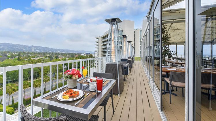 The Beverly Hilton Restaurant