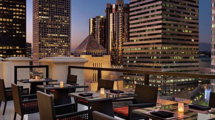 Hilton Checkers Los Angeles Restaurant