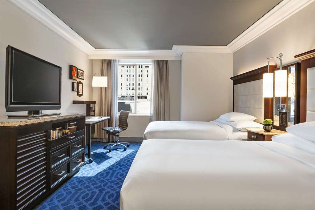 Hilton Checkers Los Angeles- Los Angeles, CA Hotels- First Class