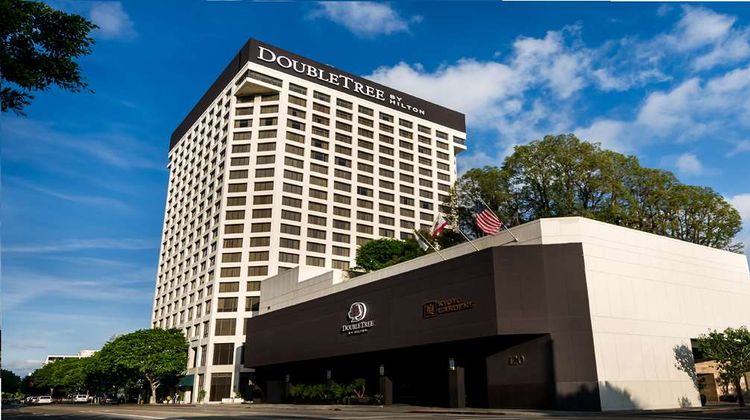 DoubleTree by Hilton Hotel LA Downtown Exterior