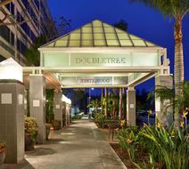 Doubletree by Hilton LAX-El Segundo Exterior
