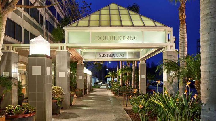 Doubletree by Hilton LAX-El Segundo Exterior