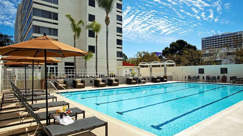 <b>Doubletree by Hilton LAX-El Segundo Pool</b>. Images powered by <a href="https://iceportal.shijigroup.com/" title="IcePortal" target="_blank">IcePortal</a>.