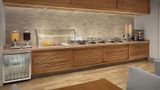 <b>Doubletree by Hilton LAX-El Segundo Restaurant</b>. Images powered by <a href="https://iceportal.shijigroup.com/" title="IcePortal" target="_blank">IcePortal</a>.
