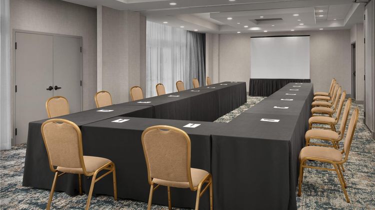Doubletree by Hilton LAX-El Segundo Meeting