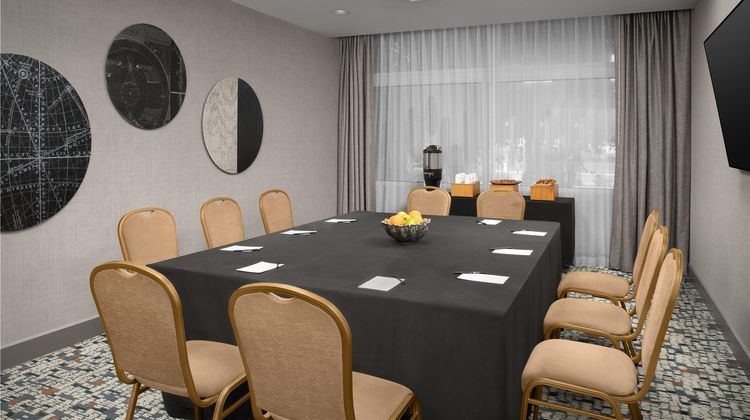 Doubletree by Hilton LAX-El Segundo Meeting