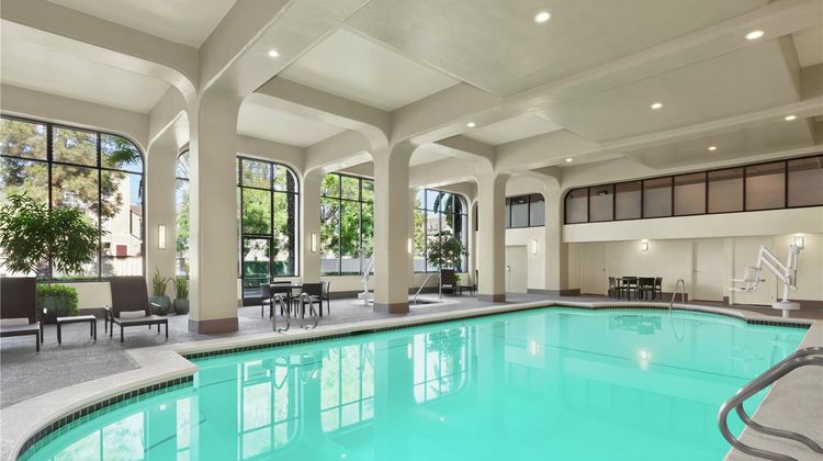 Embassy Suites Arcadia - Pasadena Area Pool