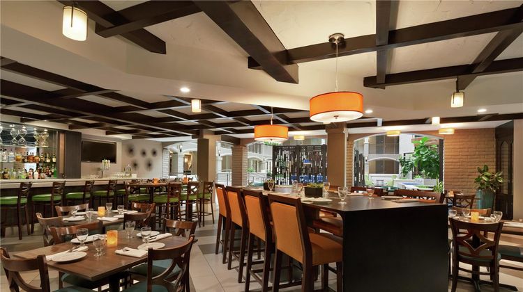 Embassy Suites Arcadia - Pasadena Area Restaurant
