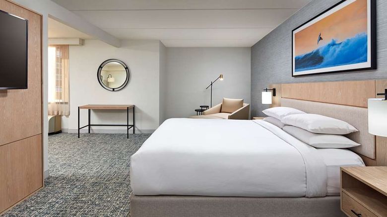 <b>Hotel MdR - A Doubletree by Hilton Hotel Room</b>. Images powered by <a href="https://iceportal.shijigroup.com/" title="IcePortal" target="_blank">IcePortal</a>.