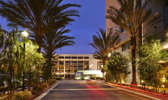 Hotel MdR - A Doubletree by Hilton Hotel Exterior