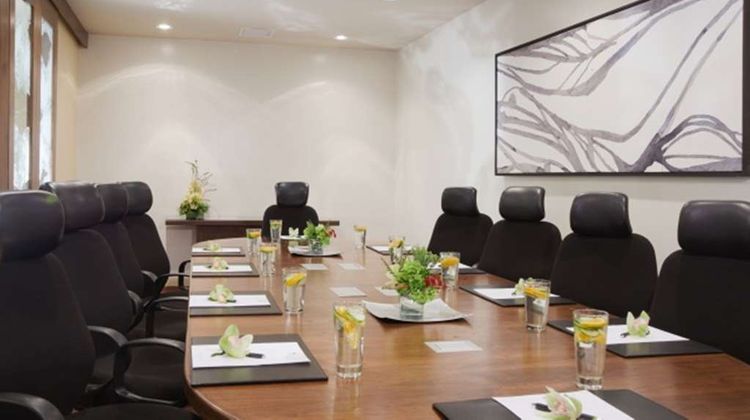Doubletree Hotel by Hilton Monrovia Meeting