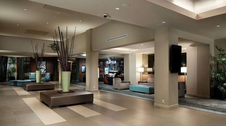 Doubletree Hotel by Hilton Monrovia Lobby