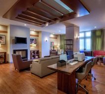 DoubleTree by Hilton Los Angeles-Norwalk Lobby