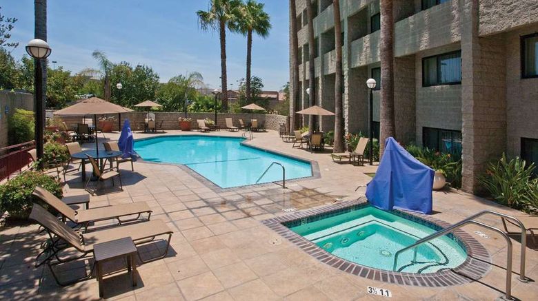 <b>DoubleTree Hotel Los Angeles - Rosemead Pool</b>. Images powered by <a href="https://iceportal.shijigroup.com/" title="IcePortal" target="_blank">IcePortal</a>.