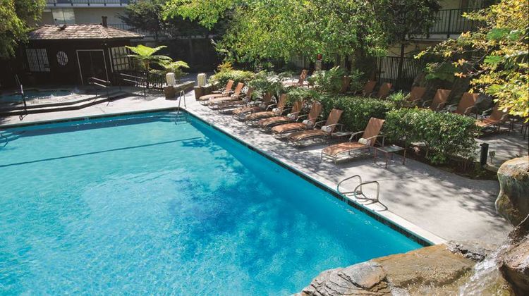 Doubletree Hotel Torrance/South Bay Pool