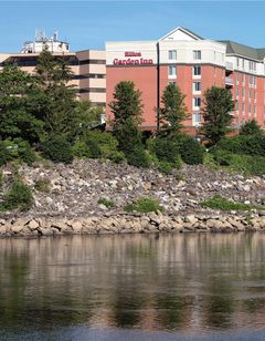 Hilton Garden Inn Auburn Riverwatch