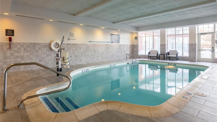 Hilton Garden Inn Auburn Riverwatch Pool
