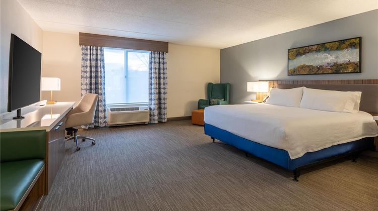 Hilton Garden Inn Auburn Riverwatch Room