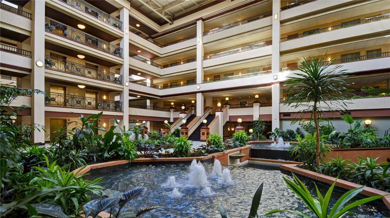 <b>Embassy Suites Lexington/UK Coldstream Lobby</b>. Images powered by <a href="https://iceportal.shijigroup.com/" title="IcePortal" target="_blank">IcePortal</a>.