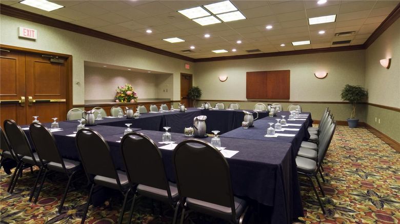 <b>Embassy Suites Lexington/UK Coldstream Meeting</b>. Images powered by <a href="https://iceportal.shijigroup.com/" title="IcePortal" target="_blank">IcePortal</a>.