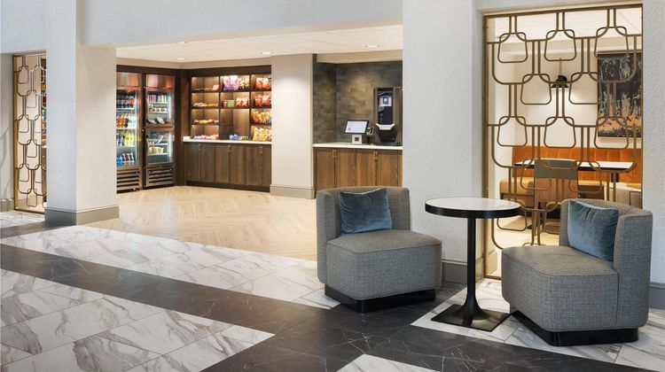 Embassy Suites Lexington/UK Coldstream Restaurant