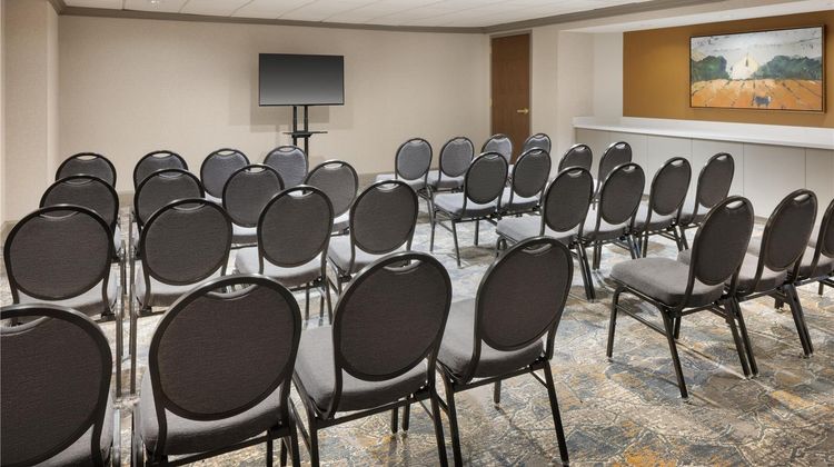 Embassy Suites Lexington/UK Coldstream Meeting