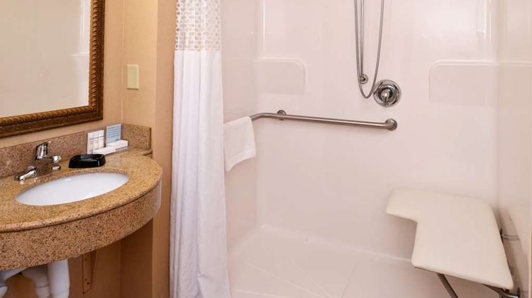 Hampton Inn Litchfield Room