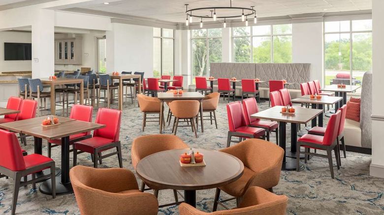 <b>Hilton Garden Inn Lafayette/Cajundome Restaurant</b>. Images powered by <a href="https://iceportal.shijigroup.com/" title="IcePortal" target="_blank">IcePortal</a>.