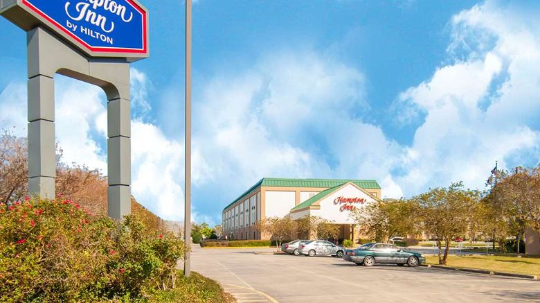 <b>Hampton Inn Lafayette Exterior</b>. Images powered by <a href="https://iceportal.shijigroup.com/" title="IcePortal" target="_blank">IcePortal</a>.