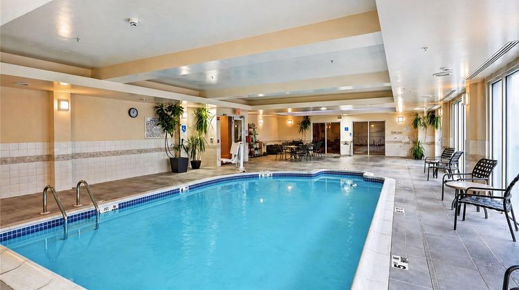 Hilton Garden Inn Ridgefield Park Pool