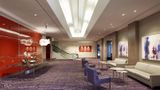<b>Hilton Long Beach Lobby</b>. Images powered by <a href="https://iceportal.shijigroup.com/" title="IcePortal" target="_blank">IcePortal</a>.