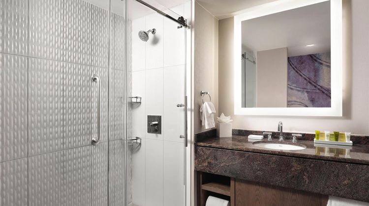 Hilton Long Beach Room