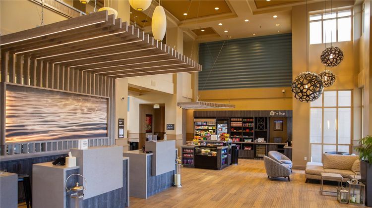 Hilton Garden Inn Los Angeles Montebello Lobby