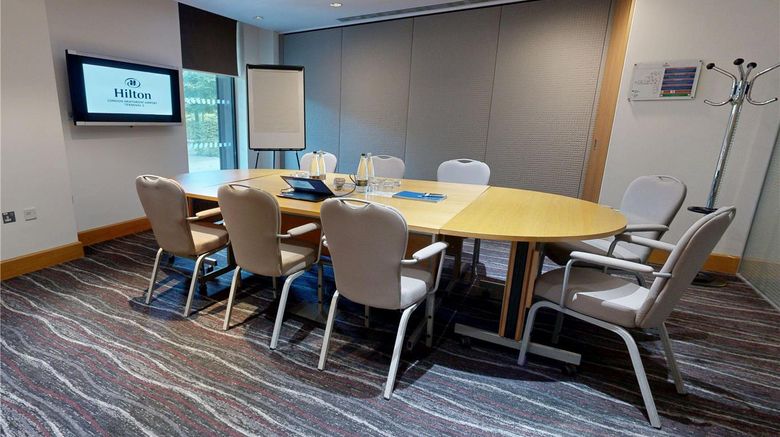 <b>Hilton London Heathrow Terminal 5 Meeting</b>. Images powered by <a href="https://iceportal.shijigroup.com/" title="IcePortal" target="_blank">IcePortal</a>.