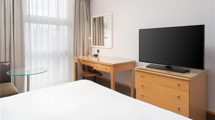Hilton London Kensington Room