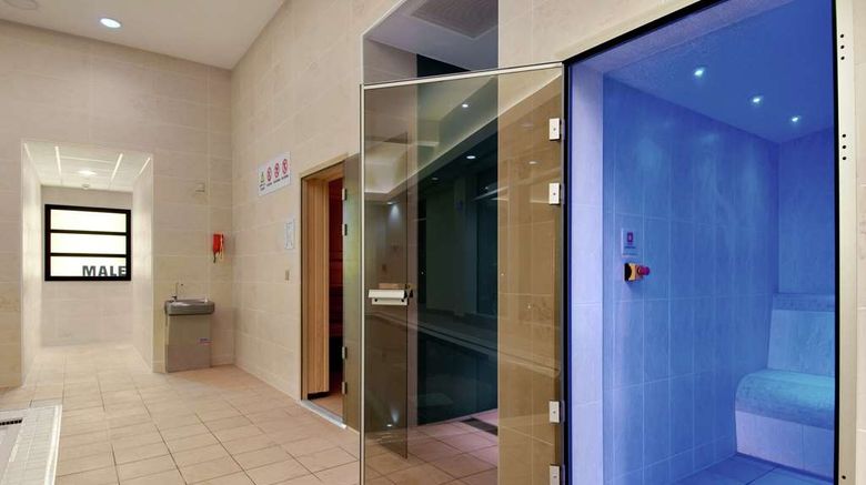 <b>Hilton Reading Spa</b>. Images powered by <a href="https://iceportal.shijigroup.com/" title="IcePortal" target="_blank">IcePortal</a>.