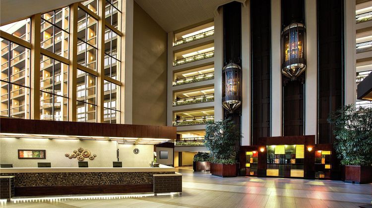 Hilton Bellevue Lobby