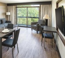 Hilton Bellevue Room