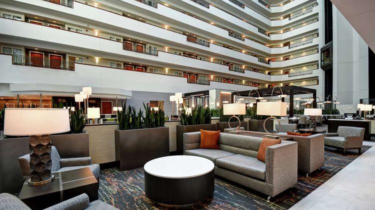 Embassy Suites Little Rock Lobby