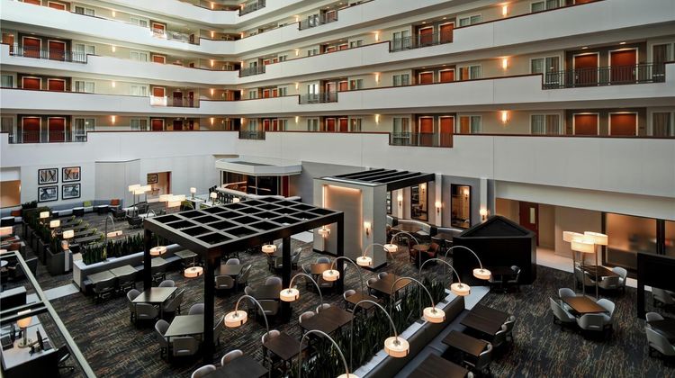 Embassy Suites Little Rock Lobby