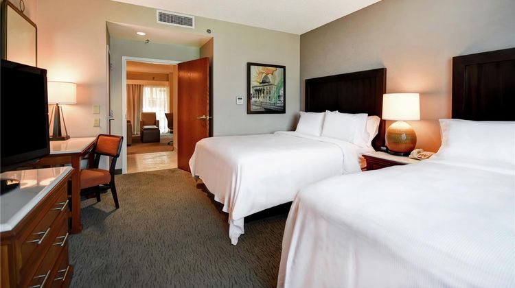Embassy Suites Little Rock Room